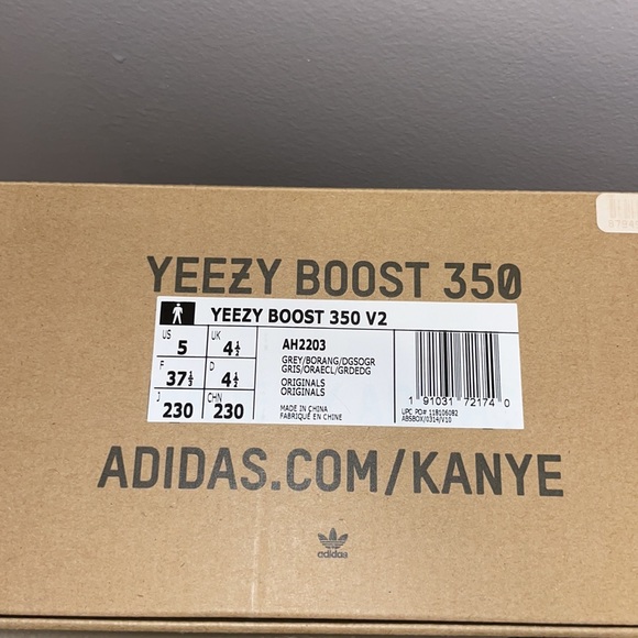 Yeezy Boost 350 V2 US 5 Grey - Picture 6 of 6